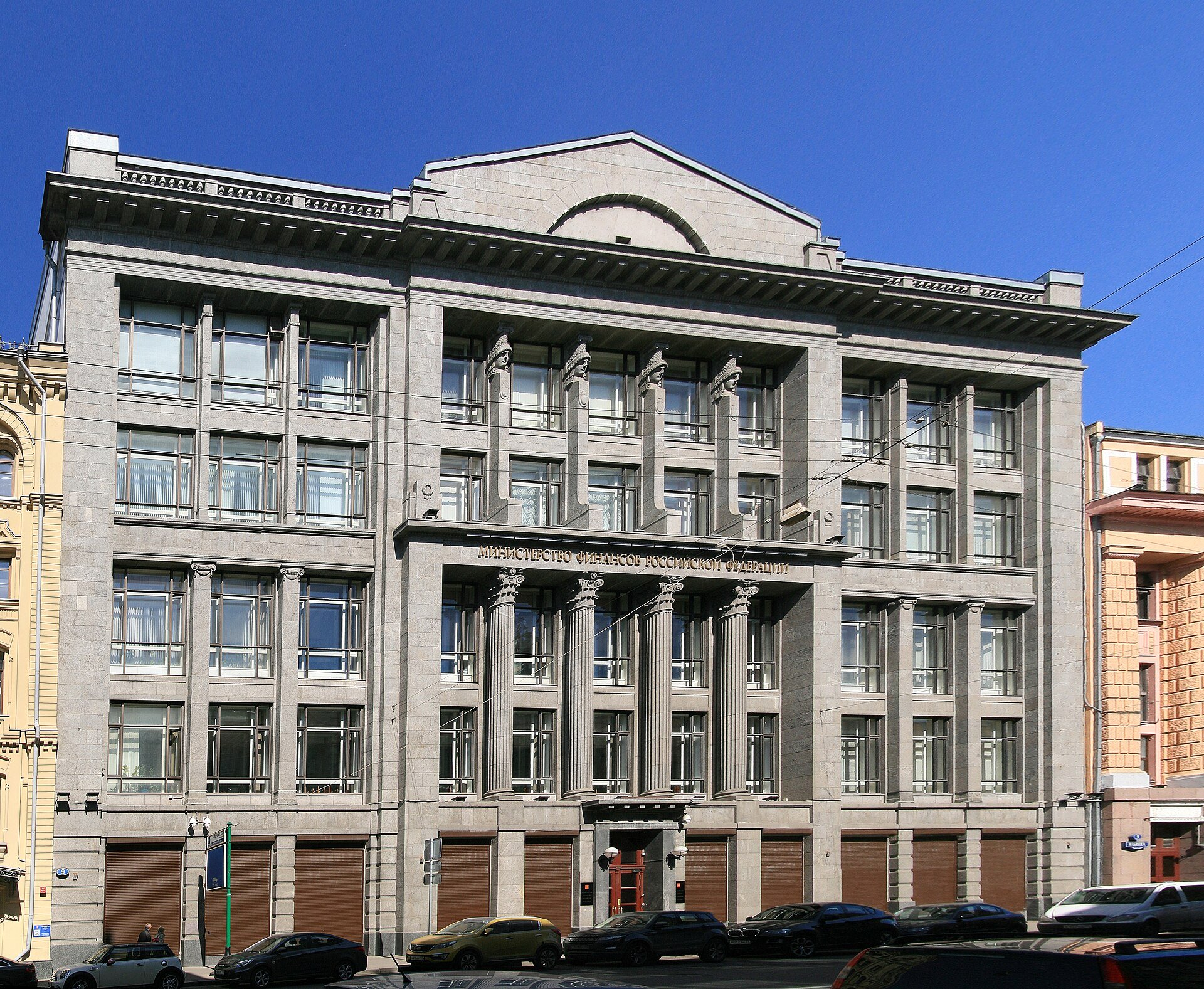 Минфин предложил НДФЛ 22% на проценты по вкладам свыше 50 млн рублей