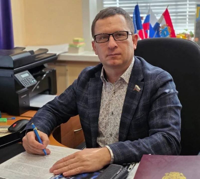 Единственный депутат от ЛДПР в думе Тольятти Натаниэль Папурин вышел из партии