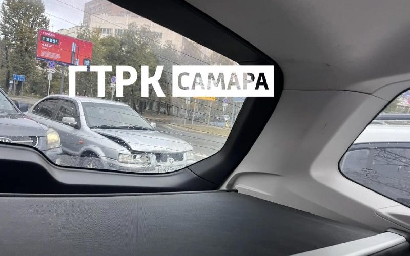 ДТП на перекрёстке Советской Армии и Московского шоссе затруднило движение — Самарское информбюро